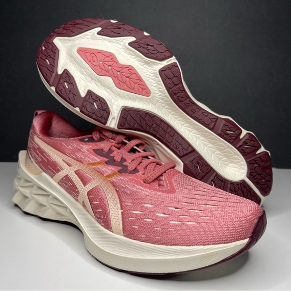 Asics Shoes - Asics Novablast 2 Smokey Rose/Pure Bronze Women’s size 8